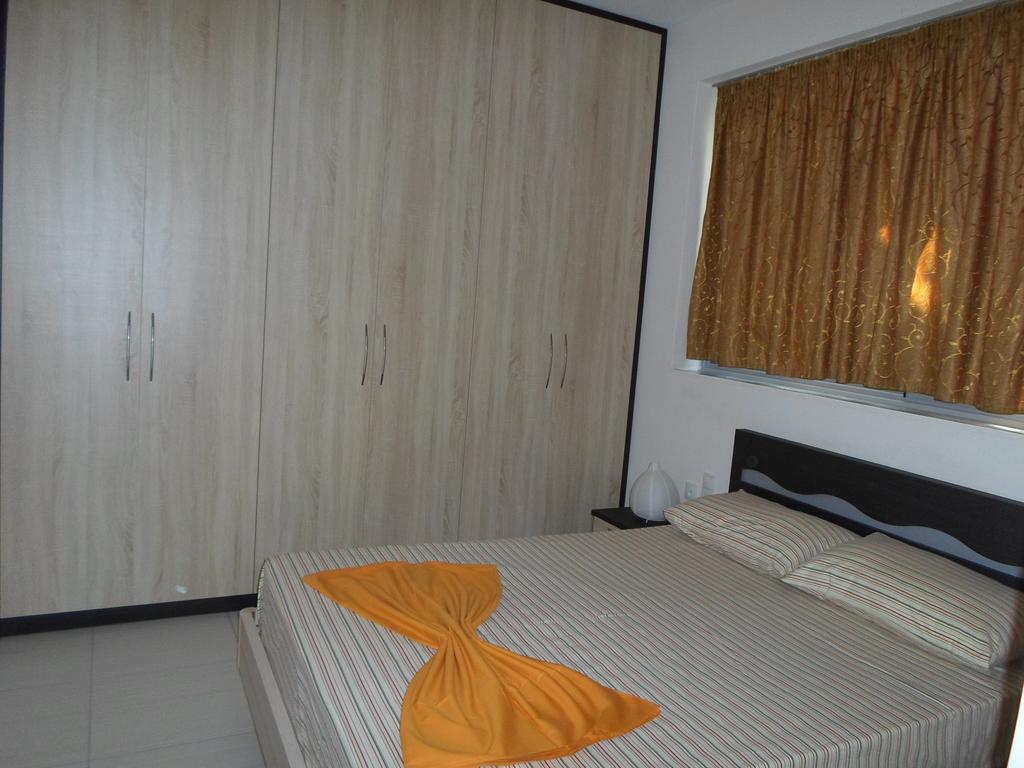 Riviera Rooms Himare Cameră foto
