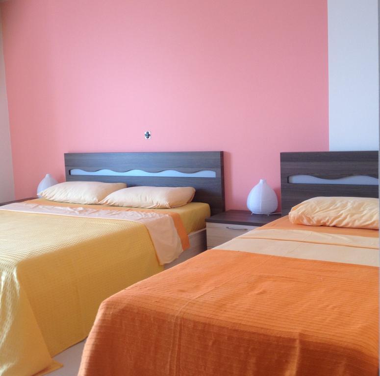 Riviera Rooms Himare Cameră foto