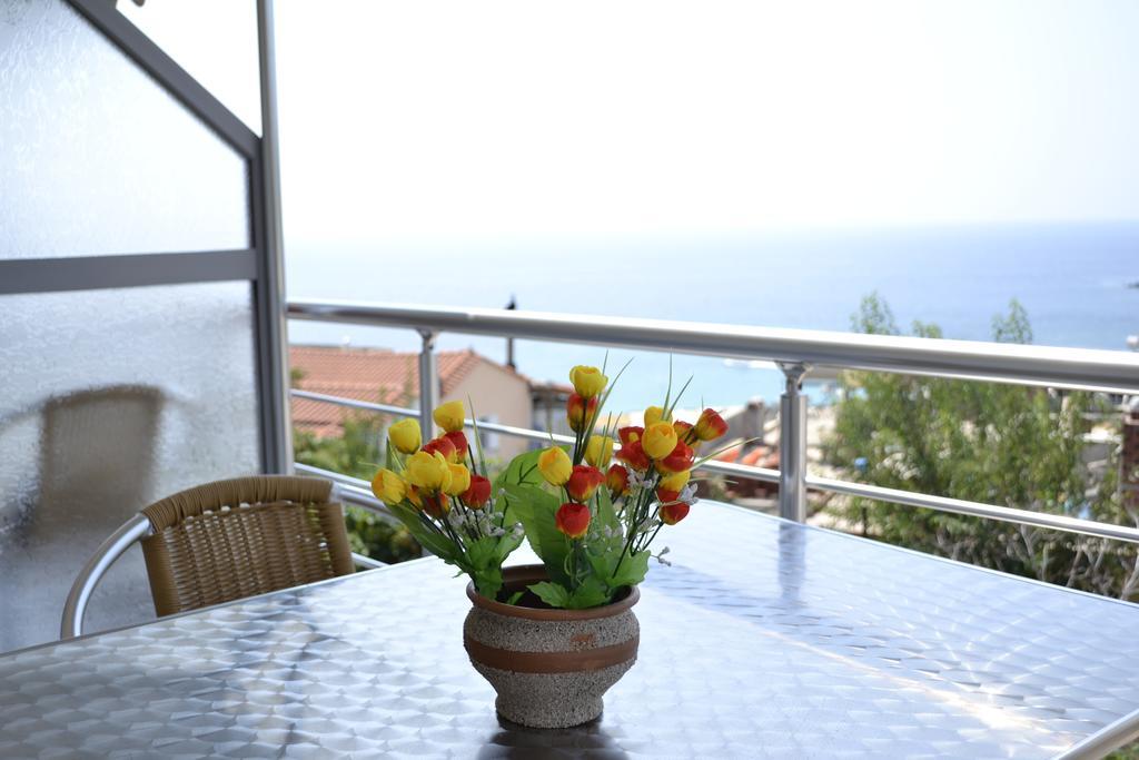 Riviera Rooms Himare Cameră foto